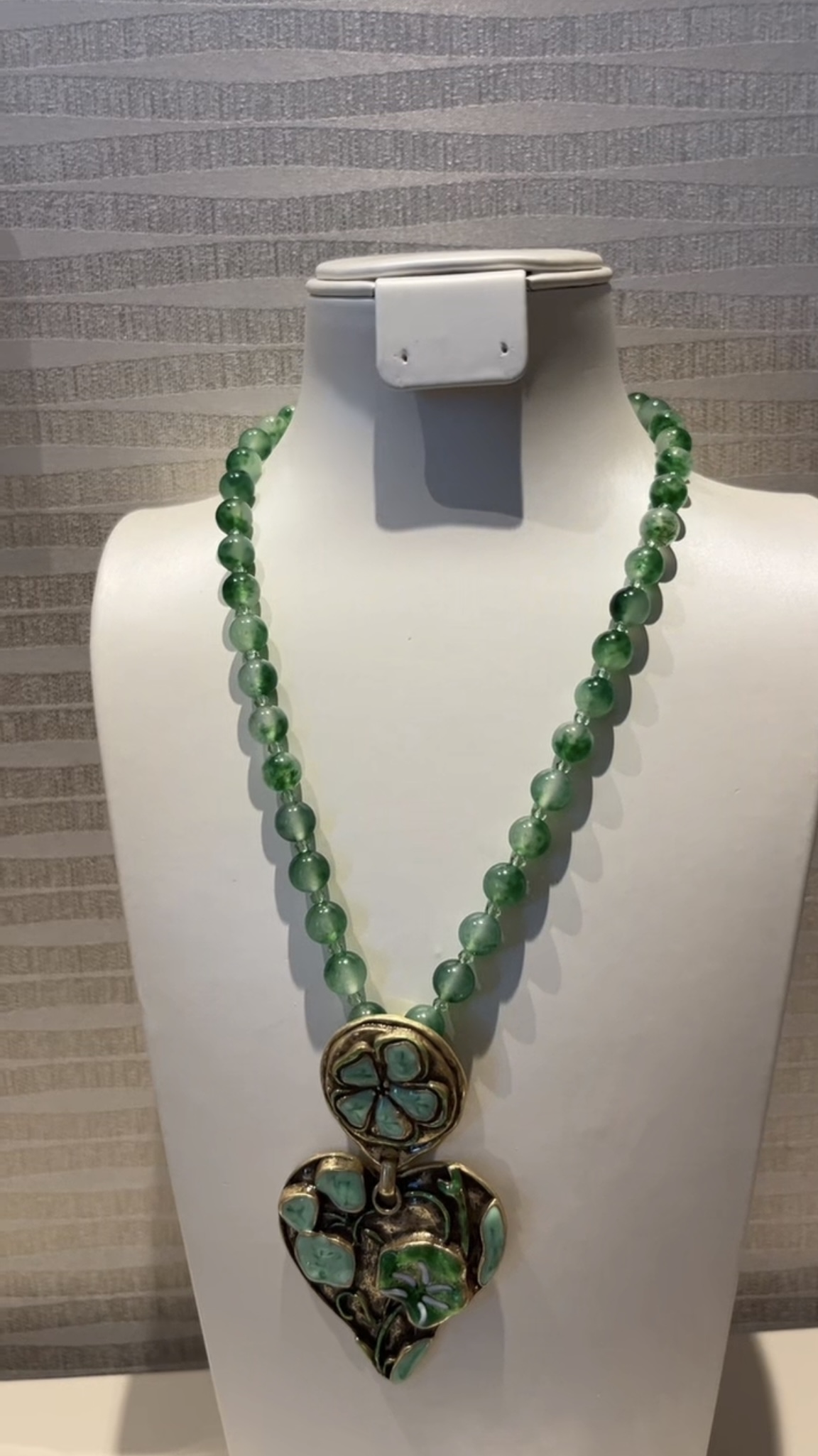 18k gold plated vitage heart pedent necklace